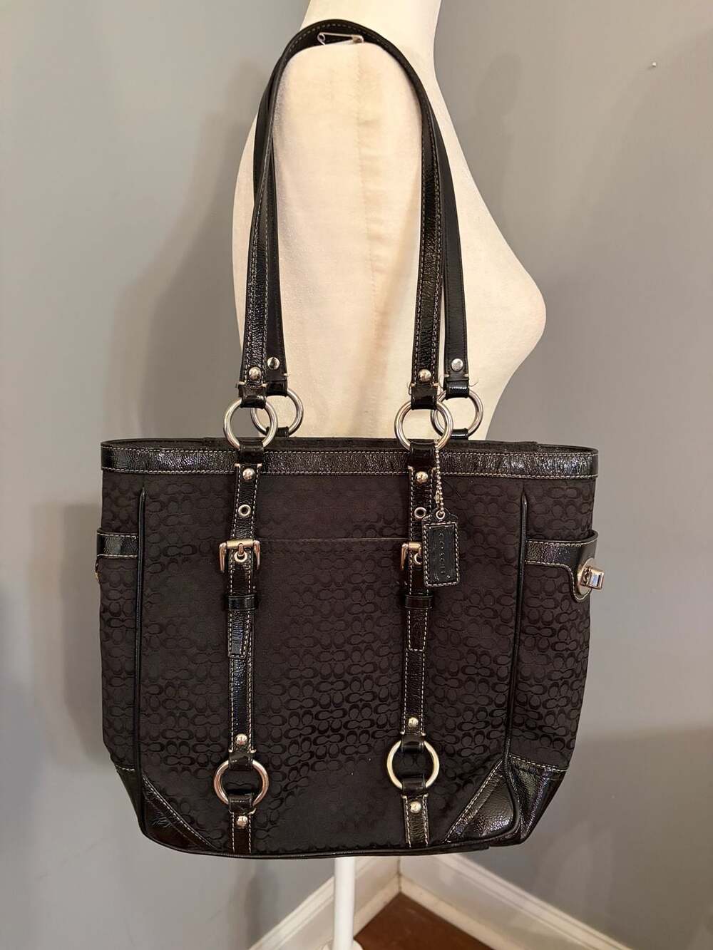 Coach Signature Gallery Jacquard Black Tote Purse Carryall
